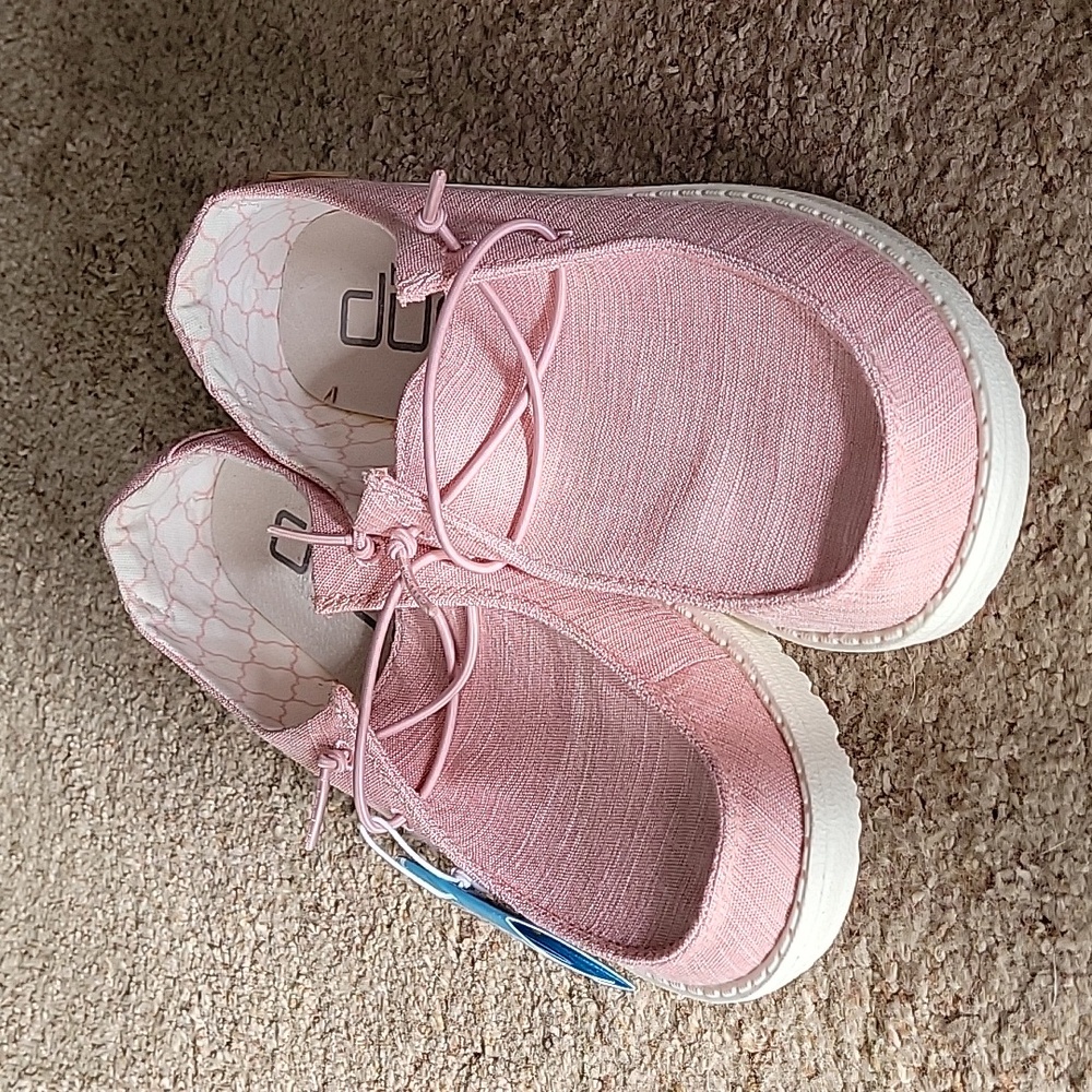 BNWT Hey Dude Wendy Youth Cotton Candy Pink size Y4 L5